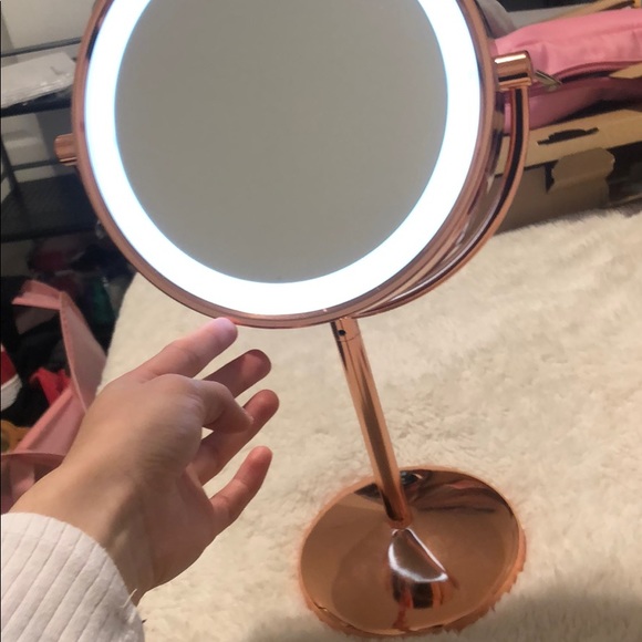 Mirror - Picture 2 of 2